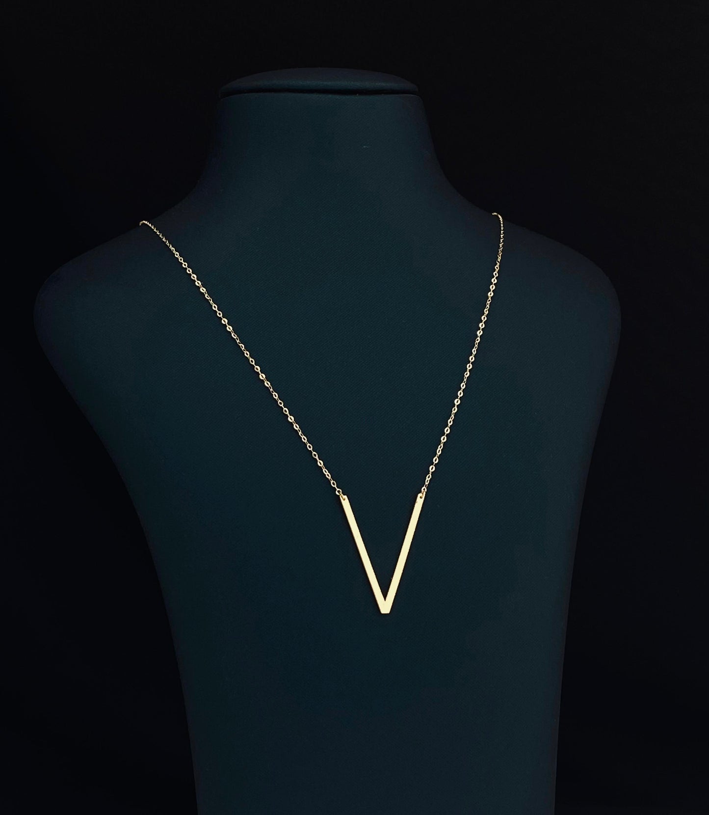 Elegant 18k Letter Necklace